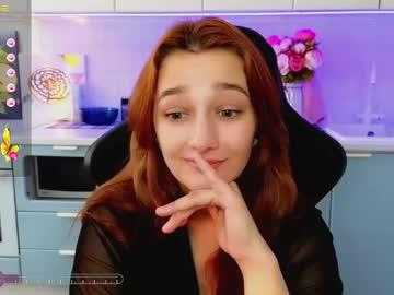 Watch sinty_noria performing live on BoomCams free cam network