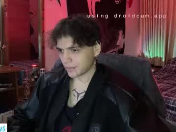 Watch skarvian performing live on BoomCams free cam network