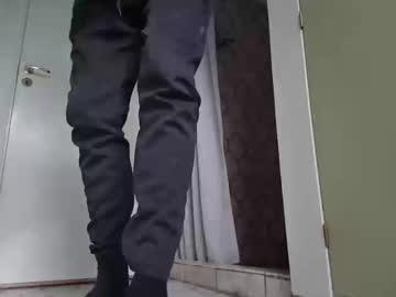 Watch skinnytomdickinson performing live on BoomCams free cam network