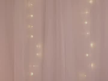 Watch sky_dkt performing live on BoomCams free cam network