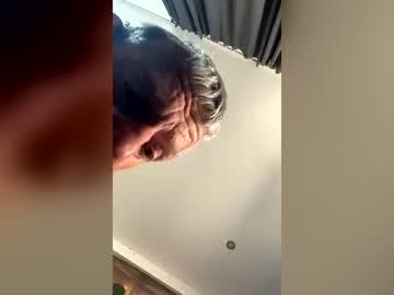 Watch skydiver64 performing live on BoomCams free cam network