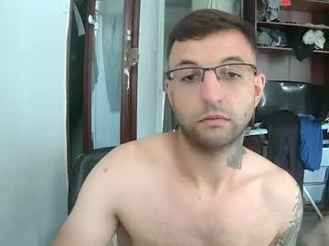 Watch slim98467517333 performing live on BoomCams free cam network