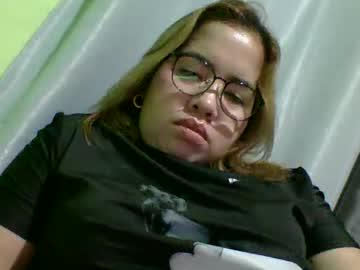 Watch small_boobs59 performing live on BoomCams free cam network