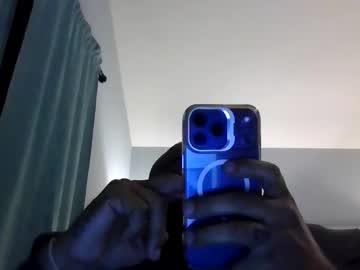 Watch smallboyxxx4 performing live on BoomCams free cam network
