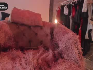 Watch smi_samara performing live on BoomCams free cam network