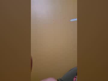 Watch smiths81_ performing live on BoomCams free cam network