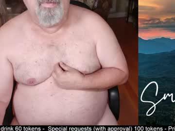 Watch smokymountanman performing live on BoomCams free cam network