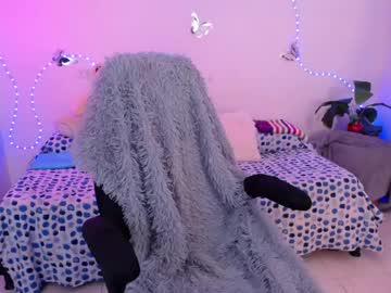 Watch sofia_tgn performing live on BoomCams free cam network