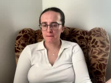 Watch sofianicegirl performing live on BoomCams free cam network