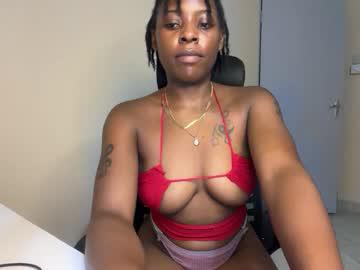 Watch soft_nicole performing live on BoomCams free cam network