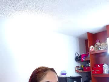 Watch sophia_greey performing live on BoomCams free cam network