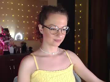 Watch sophieleroux performing live on BoomCams free cam network