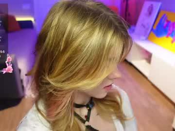 Watch spicejessy performing live on BoomCams free cam network