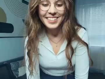Watch stacyblackwood performing live on BoomCams free cam network
