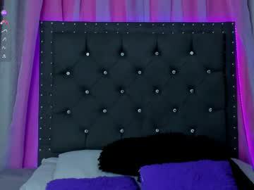 Watch steff_olsen performing live on BoomCams free cam network