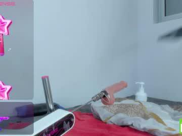 Watch steven_skinnyboy performing live on BoomCams free cam network