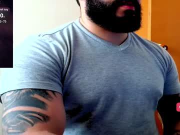 Watch stiven253958 performing live on BoomCams free cam network