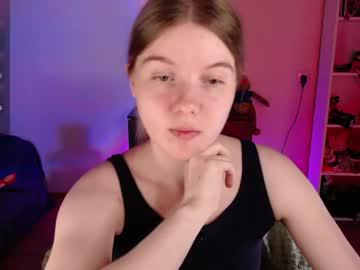 Watch strawberry_juli performing live on BoomCams free cam network