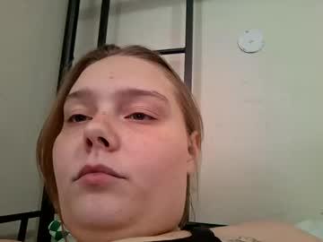 Watch strawberryluv420 performing live on BoomCams free cam network