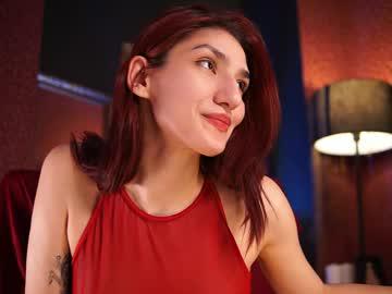 Watch subtleart_ performing live on BoomCams free cam network