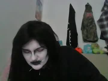 Watch sundaygoth performing live on BoomCams free cam network