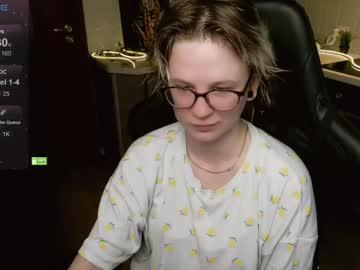 Watch sunny_mood performing live on BoomCams free cam network
