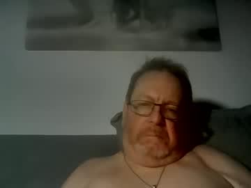 Watch sunspotbaby performing live on BoomCams free cam network