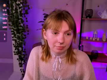 Watch susie_miu performing live on BoomCams free cam network