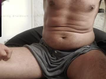 Watch sweaty_hairy_cocks performing live on BoomCams free cam network