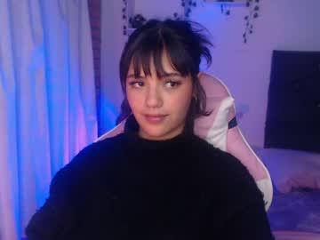 Watch sweeetkittyy22 performing live on BoomCams free cam network