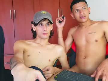 Watch sweet_hot25 performing live on BoomCams free cam network