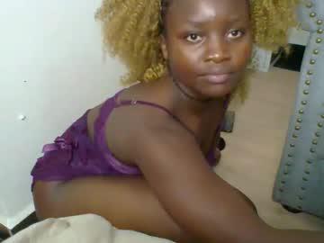 Watch sweet_jenica performing live on BoomCams free cam network