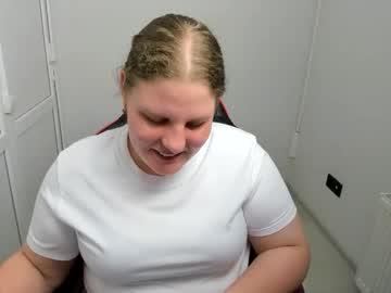 Watch sweet_karla_la performing live on BoomCams free cam network