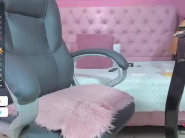Watch sweet_starxx performing live on BoomCams free cam network
