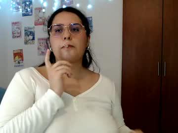Watch sweetgirlbunny19 performing live on BoomCams free cam network