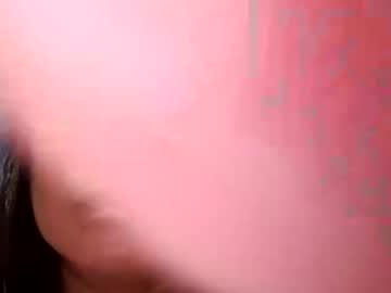 Watch sweetie_regin performing live on BoomCams free cam network