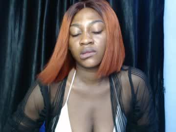Watch sweetxdesire performing live on BoomCams free cam network