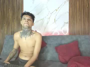 Watch swettxxteam performing live on BoomCams free cam network