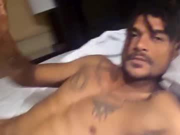 Watch tallwithicdic performing live on BoomCams free cam network