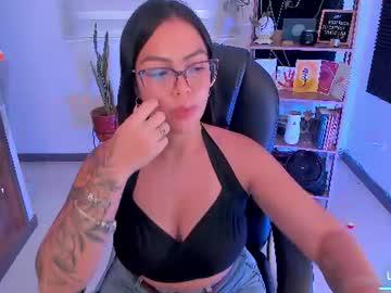 Watch taniavelvet performing live on BoomCams free cam network