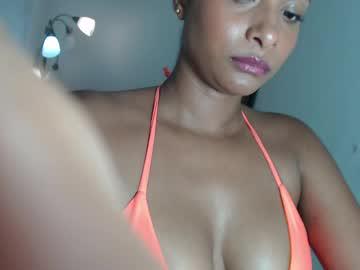 Watch tatiana_oconell2 performing live on BoomCams free cam network