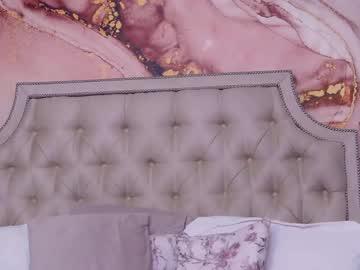 Watch tatiananova performing live on BoomCams free cam network
