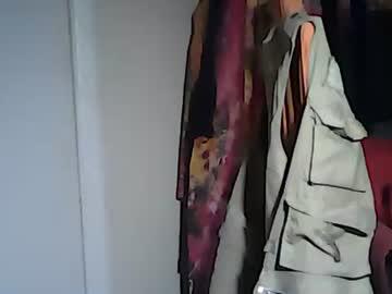 Watch taylor3made performing live on BoomCams free cam network