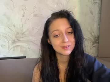 Watch temptingvision performing live on BoomCams free cam network