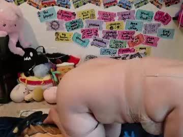 Watch ten_tickle_pixie performing live on BoomCams free cam network