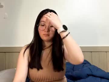 Watch tennietubolino performing live on BoomCams free cam network