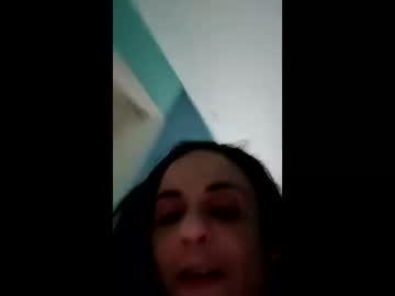 Watch tete0018 performing live on BoomCams free cam network