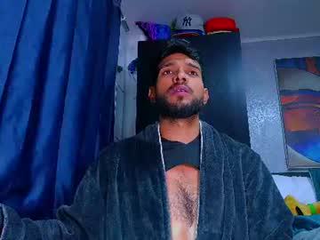 Watch the_dog_lian performing live on BoomCams free cam network