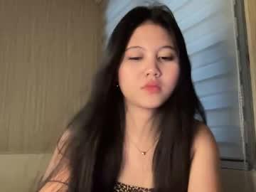 Watch thelifeof_kiara performing live on BoomCams free cam network