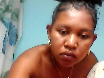 Watch thierryzz performing live on BoomCams free cam network